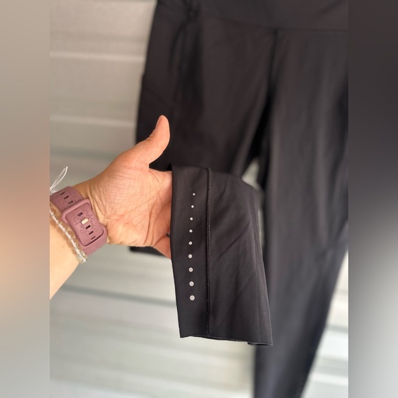 Women’s Lululemon Fast and Free Black 7/8 Tight Size 8 - Picture 5 of 13